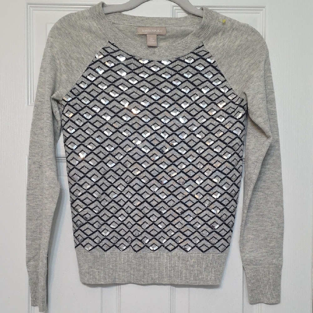 Banana Republic Gray and Black Geometric Sweater